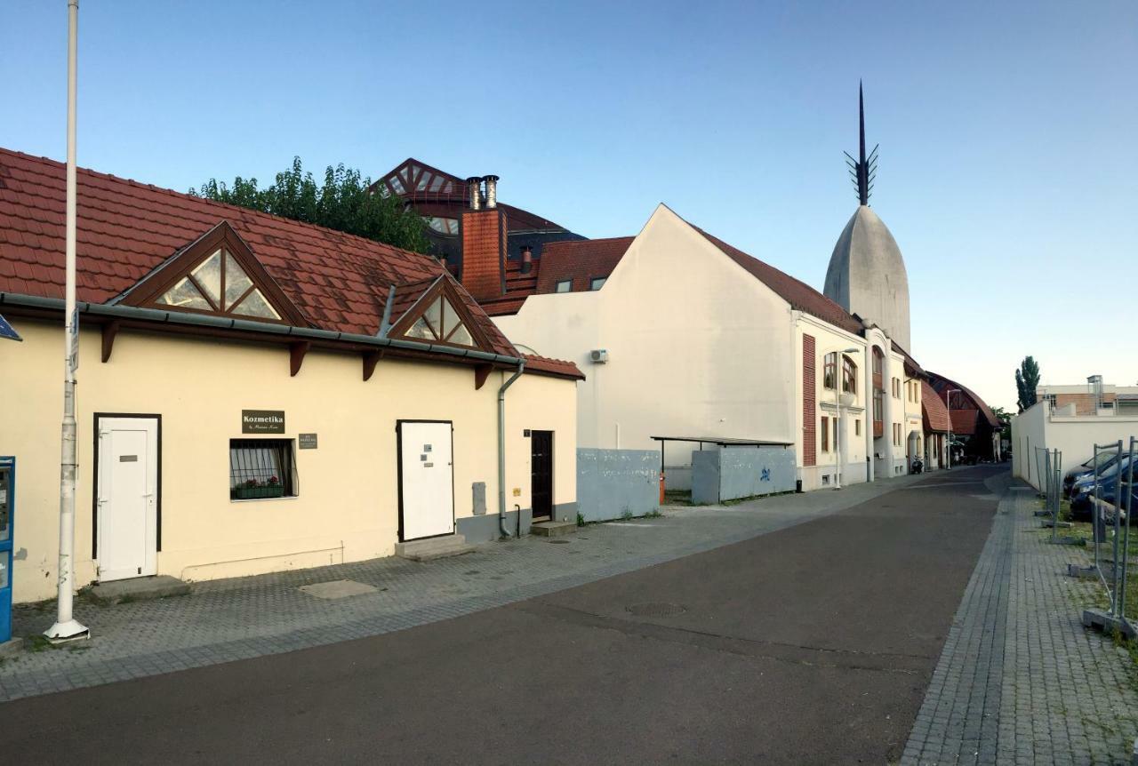 Kertész-ház Hotel Eger Exterior foto
